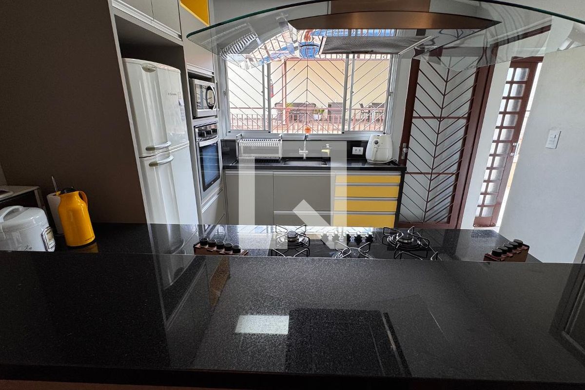 Casa à Venda - Parque Prado, 4 Quartos,  224 m2 em , Campinas - sp | SoloBR