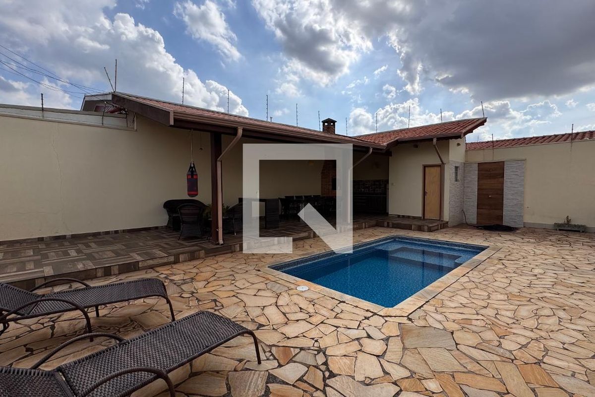 Casa à Venda - Parque Prado, 4 Quartos,  224 m2 em , Campinas - sp | SoloBR