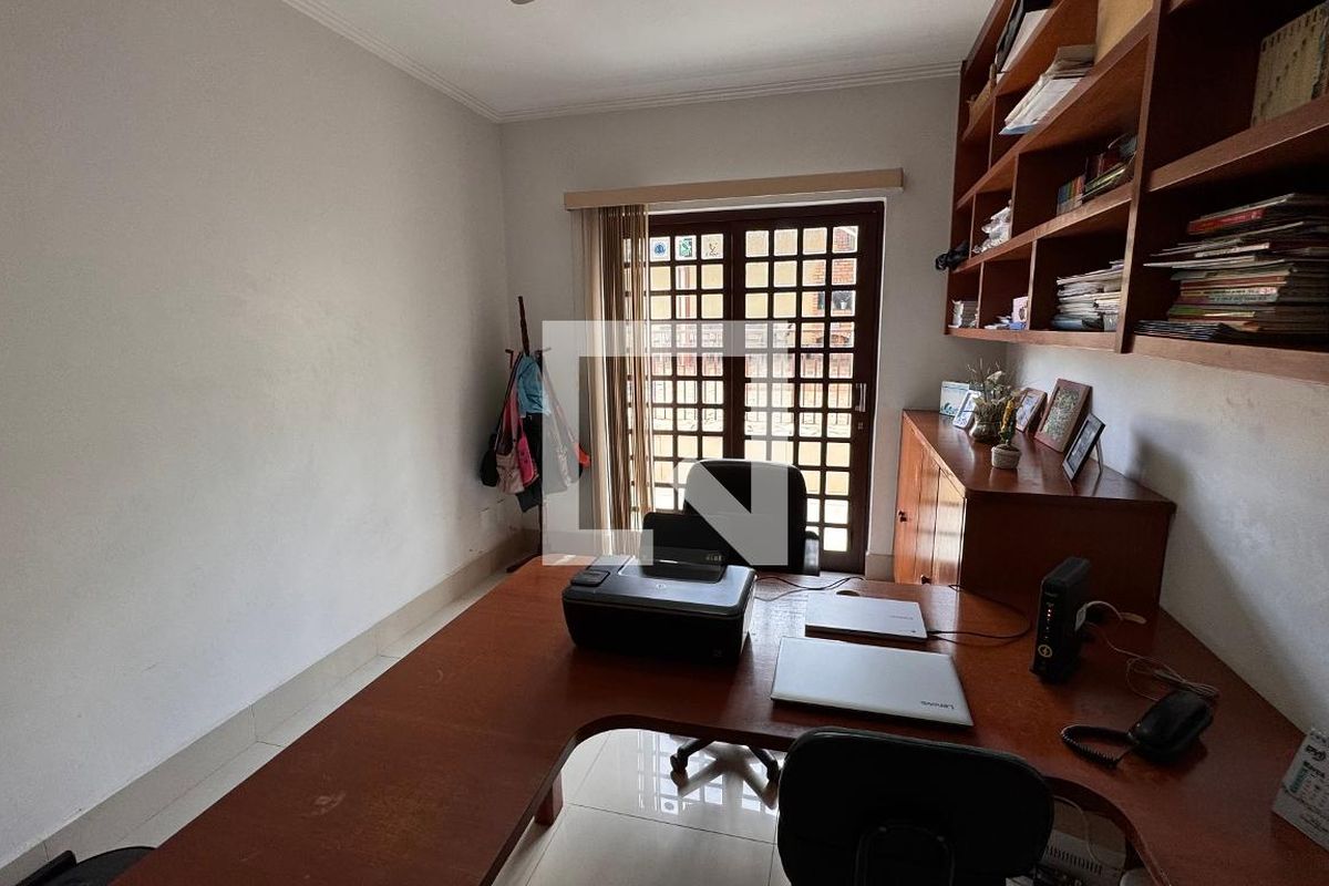 Casa à Venda - Parque Prado, 4 Quartos,  224 m2 em , Campinas - sp | SoloBR