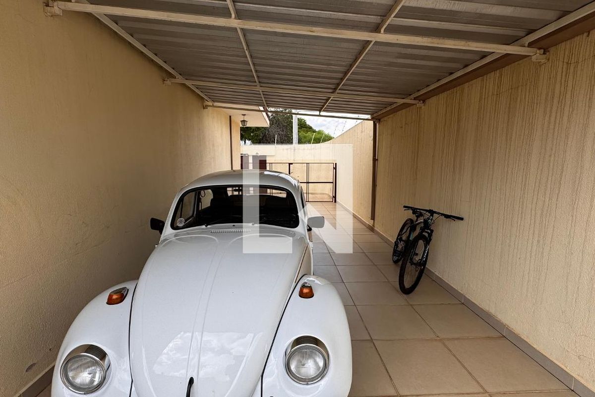 Casa à Venda - Parque Prado, 4 Quartos,  224 m2 em , Campinas - sp | SoloBR