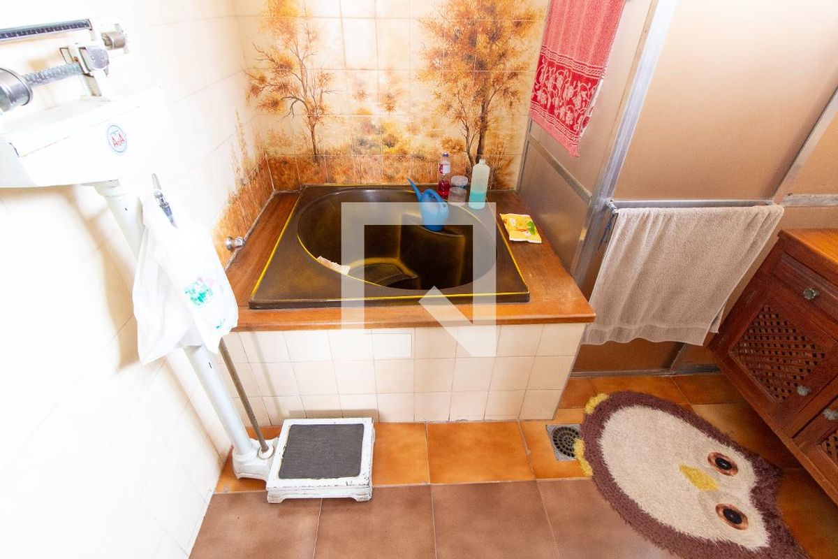 Casa à Venda - Nova Campinas, 4 Quartos,  278 m2 em , Campinas - sp | SoloBR