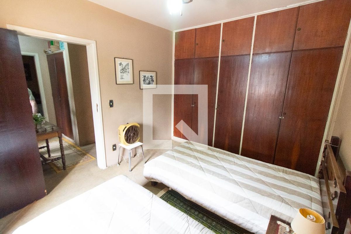 Casa à Venda - Nova Campinas, 4 Quartos,  278 m2 em , Campinas - sp | SoloBR