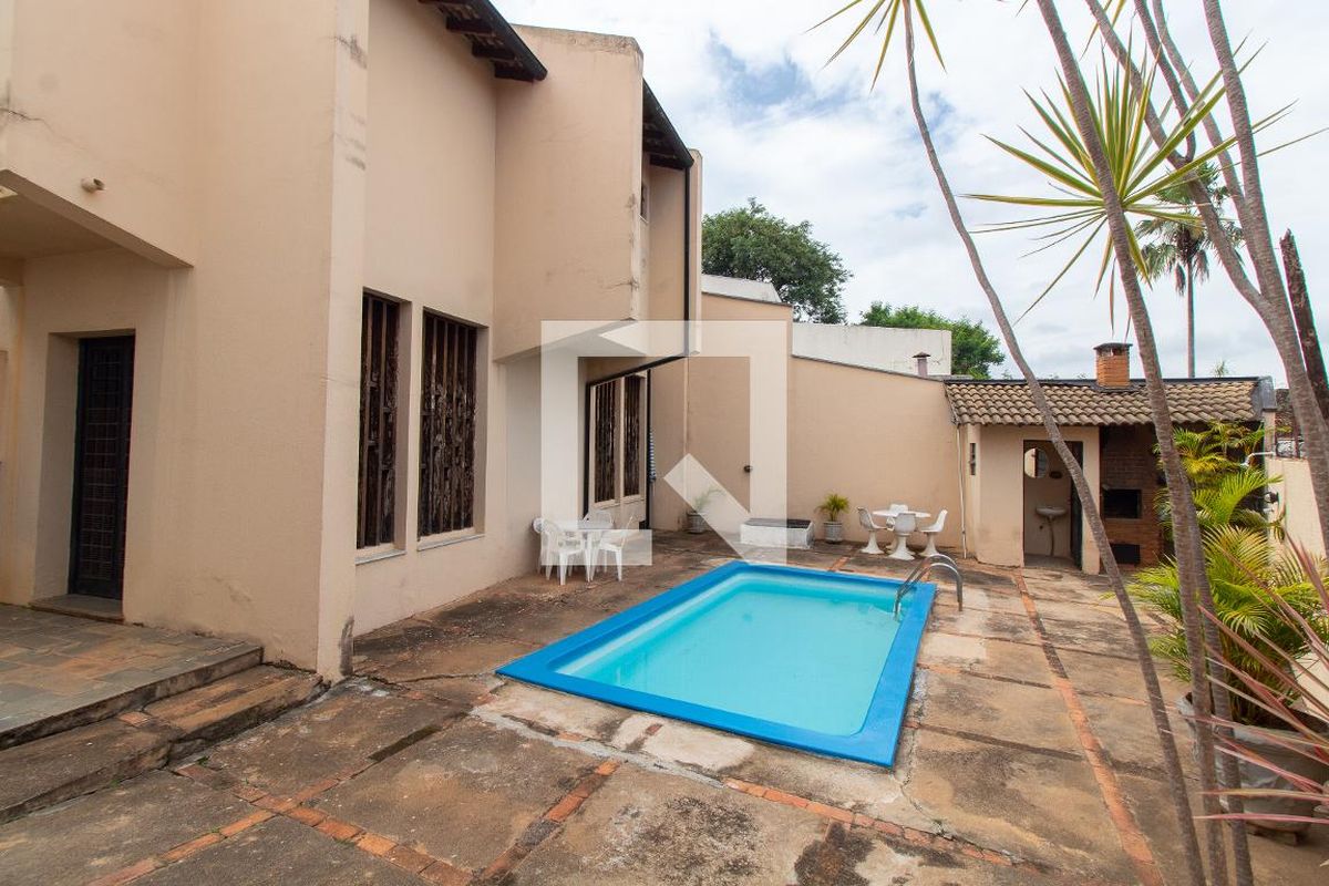 Casa à Venda - Nova Campinas, 4 Quartos,  278 m2 em , Campinas - sp | SoloBR