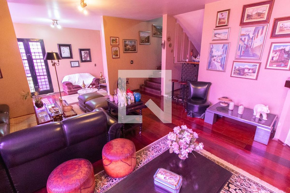 Casa à Venda - Nova Campinas, 4 Quartos,  278 m2 em , Campinas - sp | SoloBR