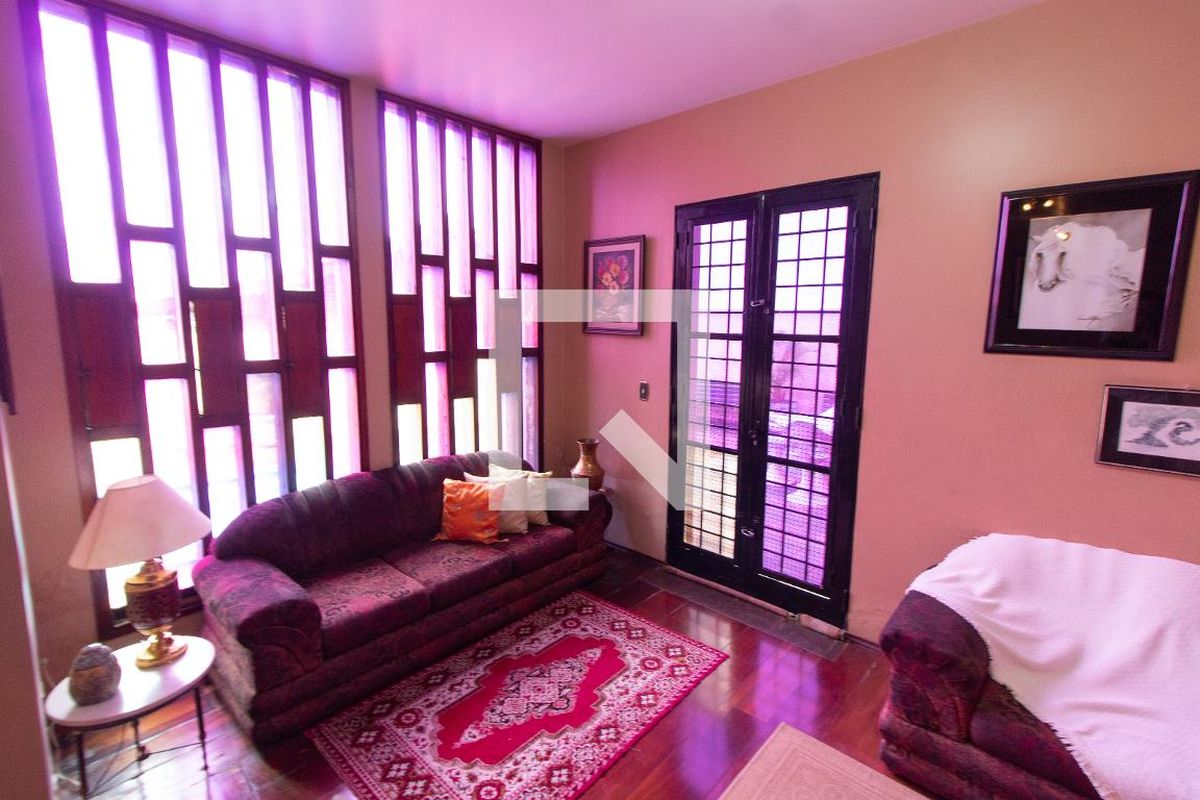 Casa à Venda - Nova Campinas, 4 Quartos,  278 m2 em , Campinas - sp | SoloBR