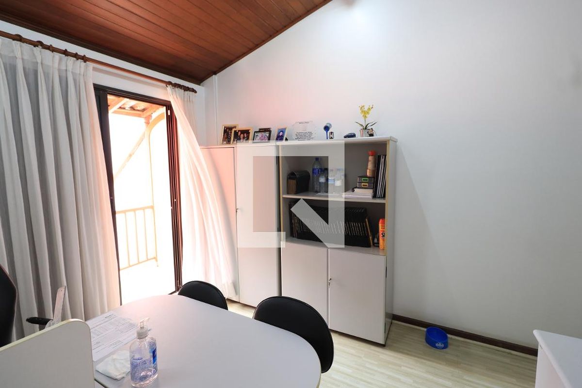 Casa, 3 quartos, 302 m² - Foto 40