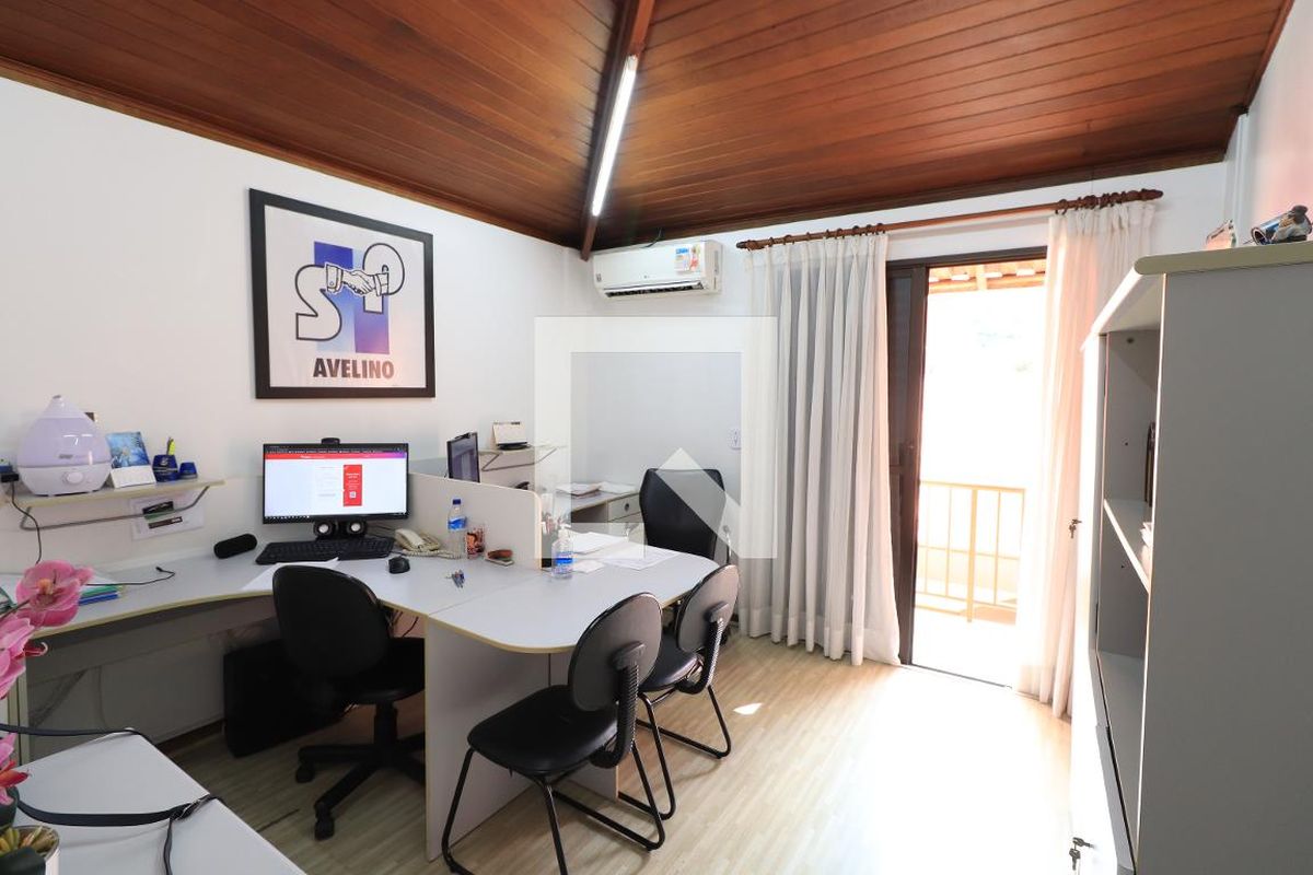 Casa, 3 quartos, 302 m² - Foto 32