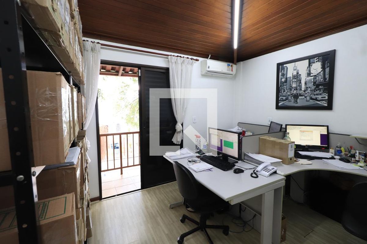 Casa, 3 quartos, 302 m² - Foto 76