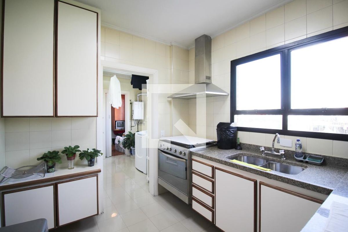 Apartamento, 3 quartos, 206 m² - Foto 114