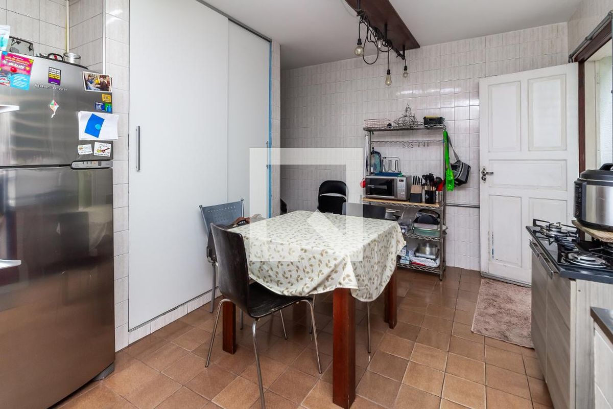 Casa, 3 quartos, 180 m² - Foto 46