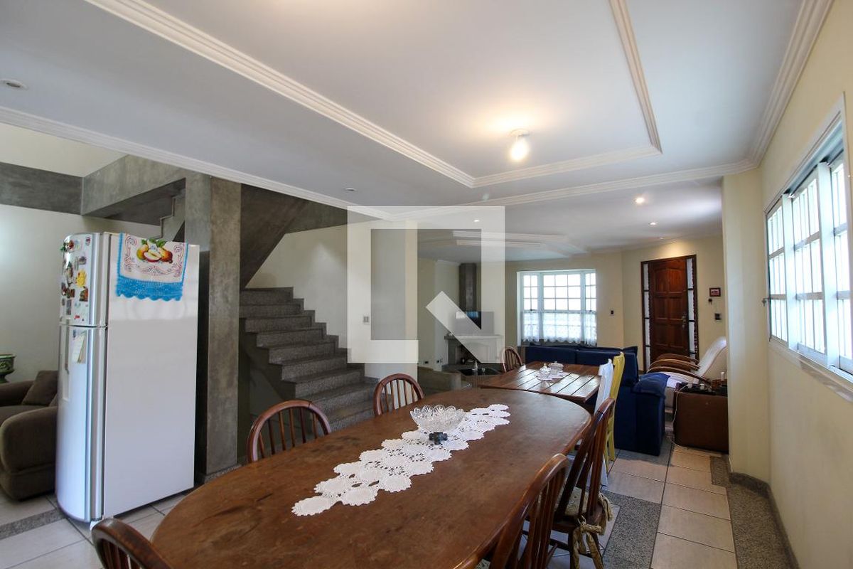 Casa, 3 quartos, 300 m² - Foto 16