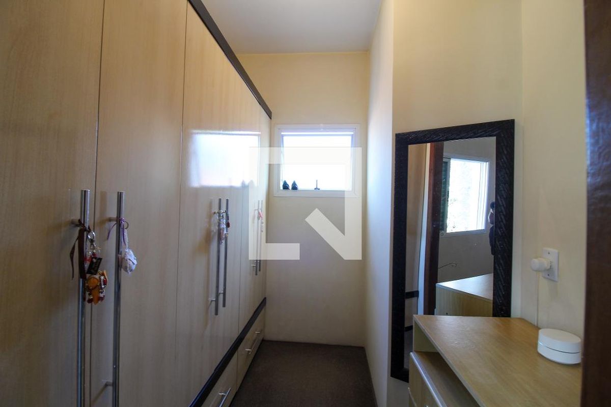 Casa, 3 quartos, 300 m² - Foto 40