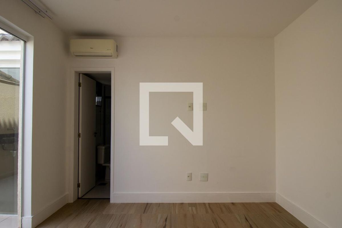 Casa, 4 quartos, 320 m² - Foto 18
