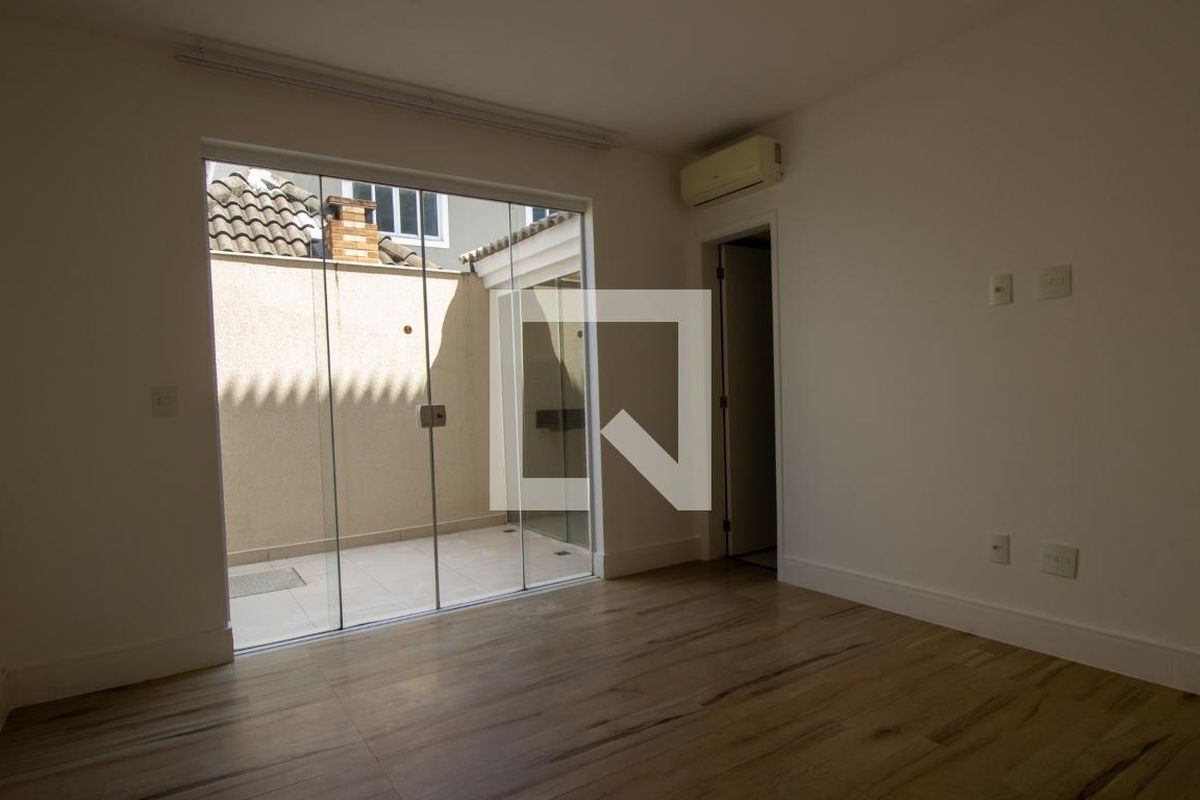 Casa, 4 quartos, 320 m² - Foto 16
