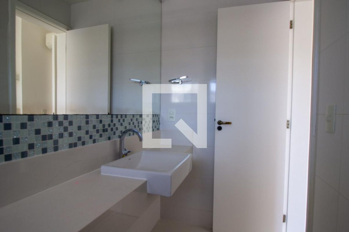 Casa, 4 quartos, 320 m² - Foto 68