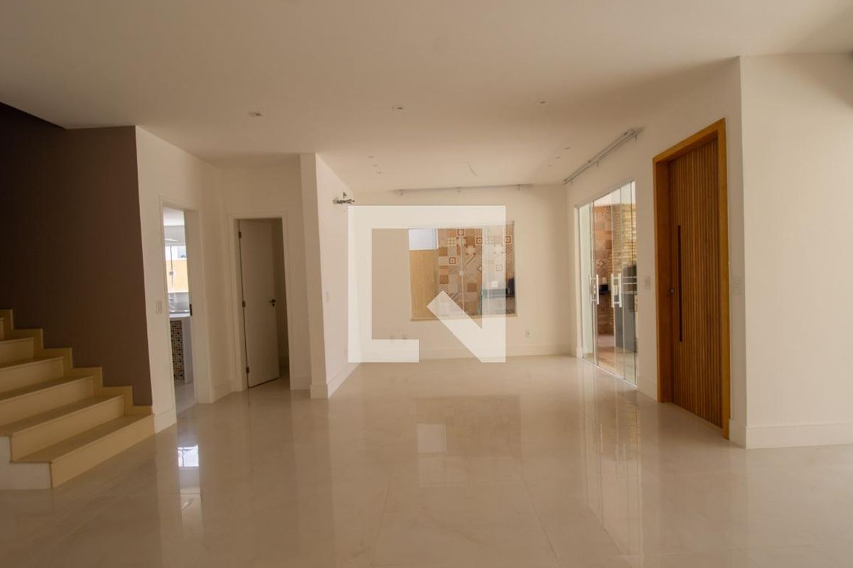 Casa, 4 quartos, 320 m² - Foto 4