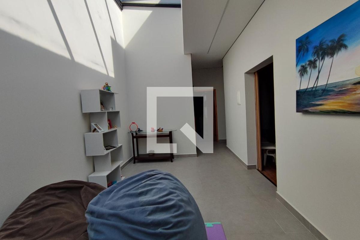 Casa à Venda - Swiss Park, 4 Quartos,  302 m2 em , Campinas - sp | SoloBR