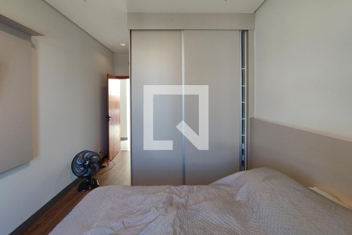 Casa à Venda - Swiss Park, 4 Quartos,  302 m2 em , Campinas - sp | SoloBR