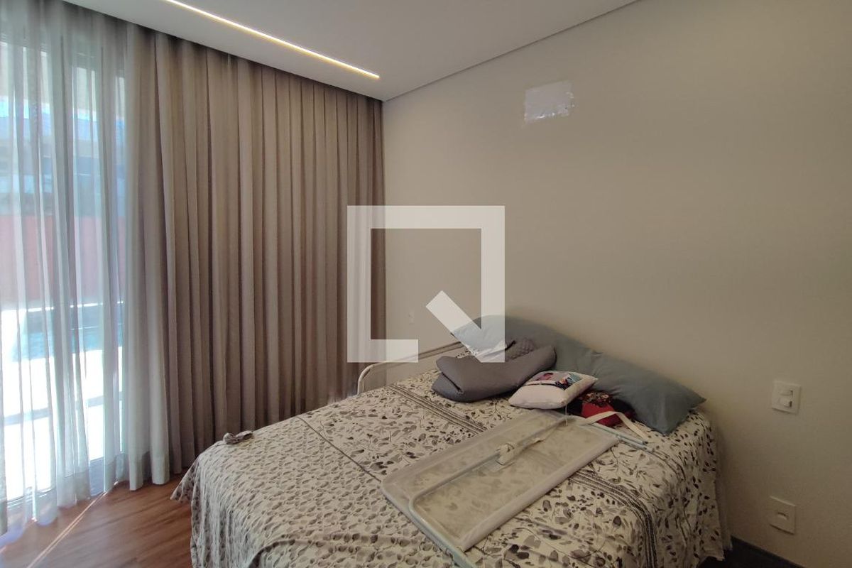Casa à Venda - Swiss Park, 4 Quartos,  302 m2 em , Campinas - sp | SoloBR