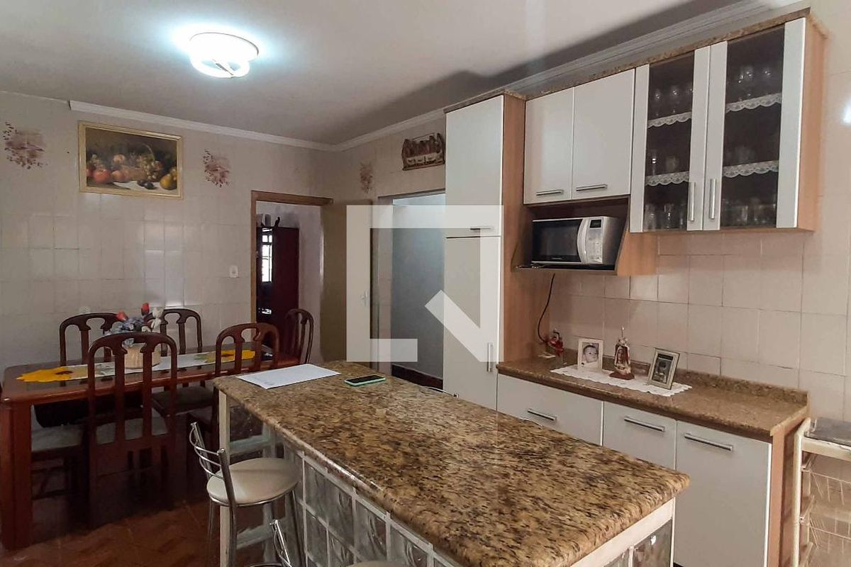 Casa, 2 quartos, 275 m² - Foto 60