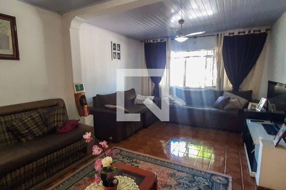 Casa, 2 quartos, 275 m² - Foto 4