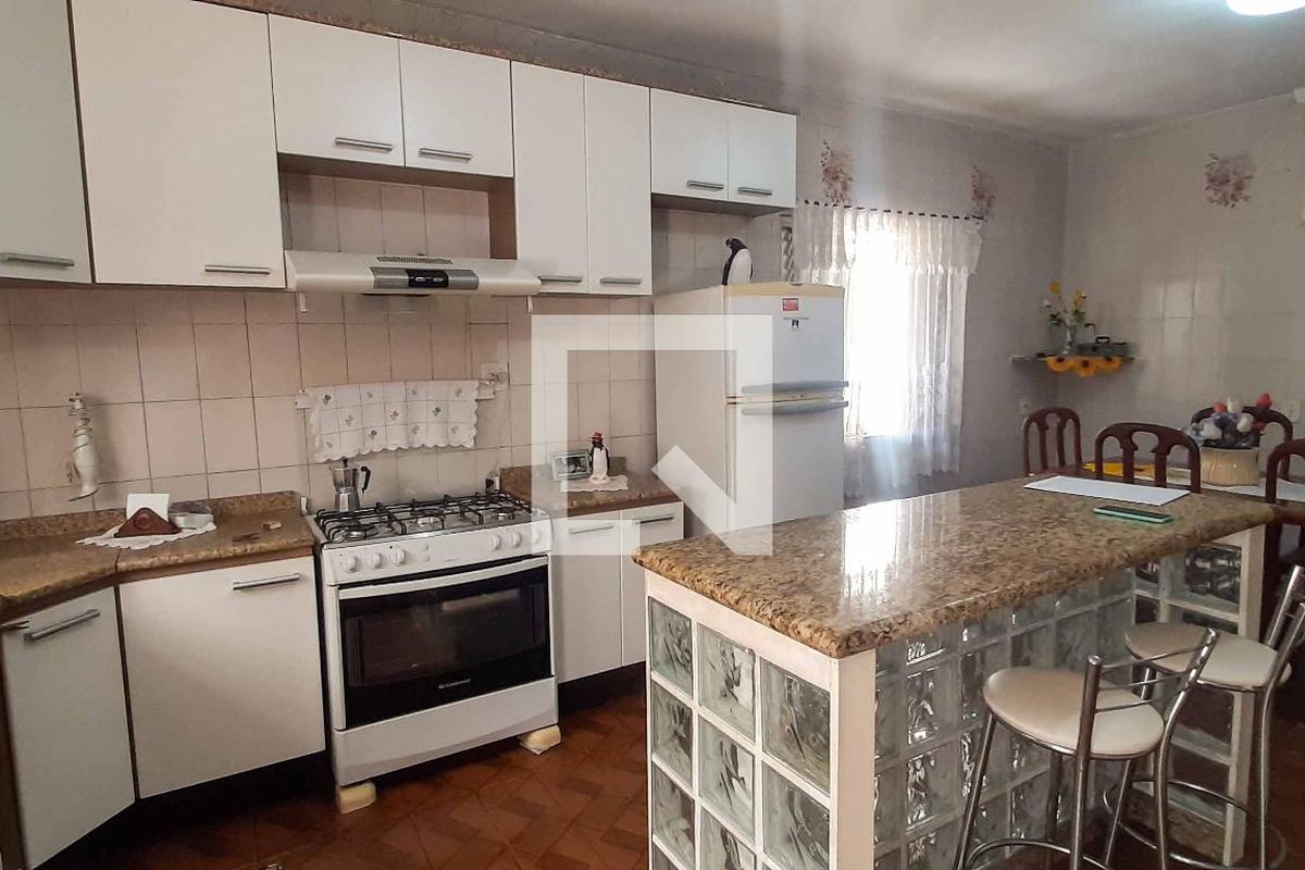 Casa, 2 quartos, 275 m² - Foto 64