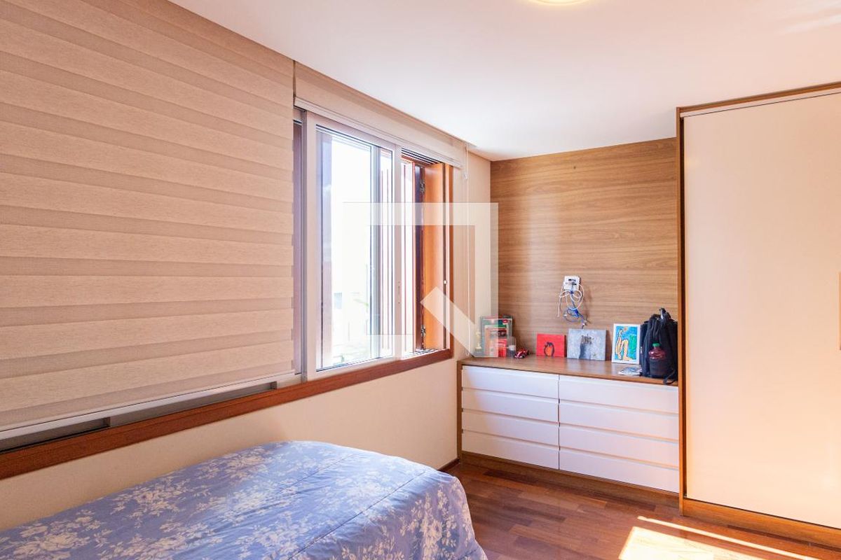 Casa, 4 quartos, 370 m² - Foto 42