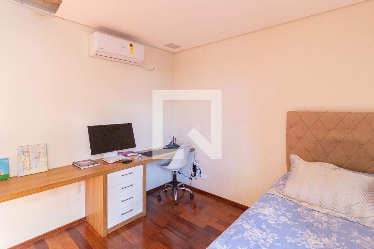 Casa, 4 quartos, 370 m² - Foto 44