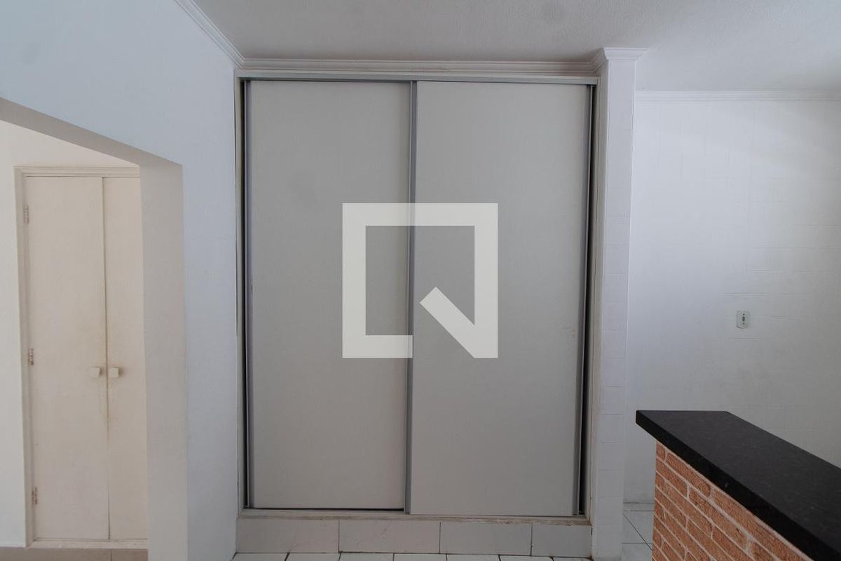 Casa à Venda - Nova Campinas, 5 Quartos,  400 m2 em , Campinas - sp | SoloBR