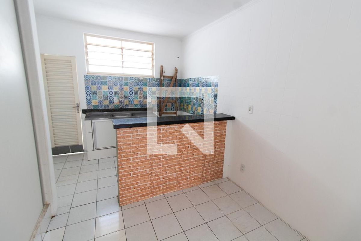Casa à Venda - Nova Campinas, 5 Quartos,  400 m2 em , Campinas - sp | SoloBR