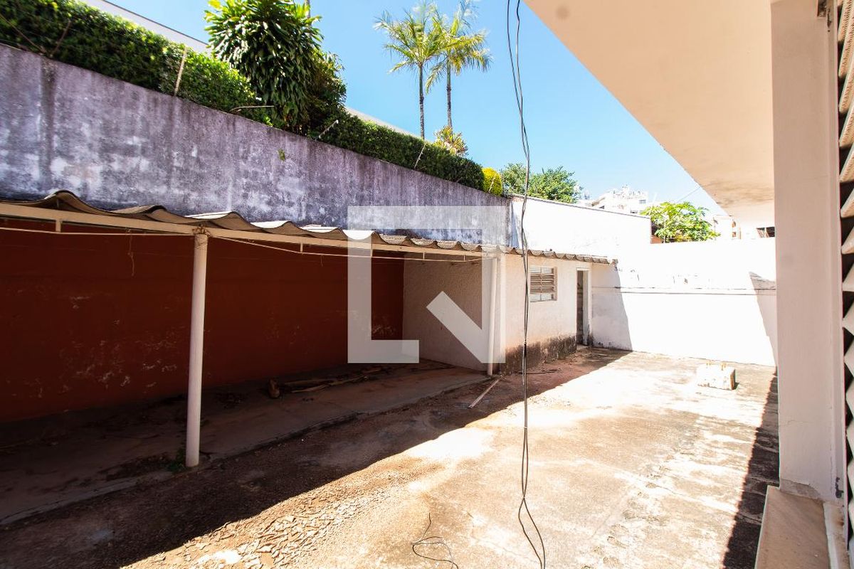 Casa à Venda - Nova Campinas, 5 Quartos,  400 m2 em , Campinas - sp | SoloBR