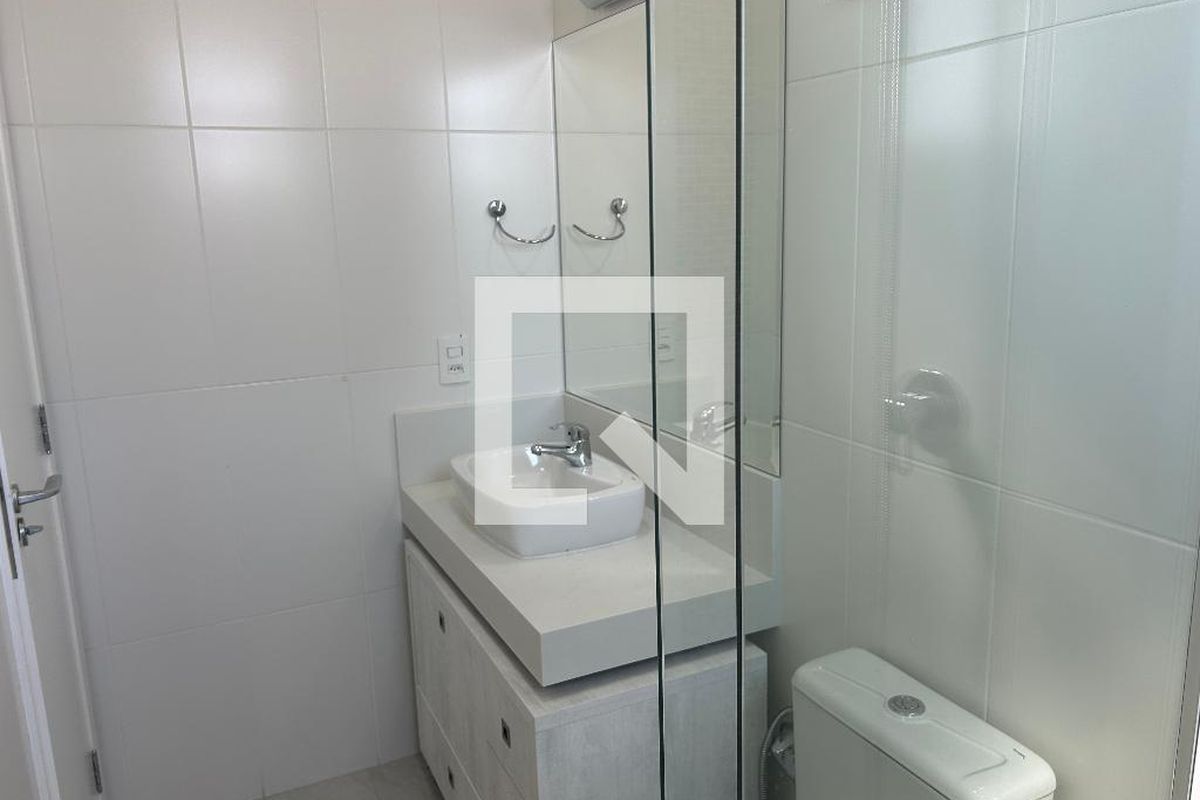 Casa à Venda - Swiss Park, 4 Quartos,  252 m2 em , Campinas - sp | SoloBR