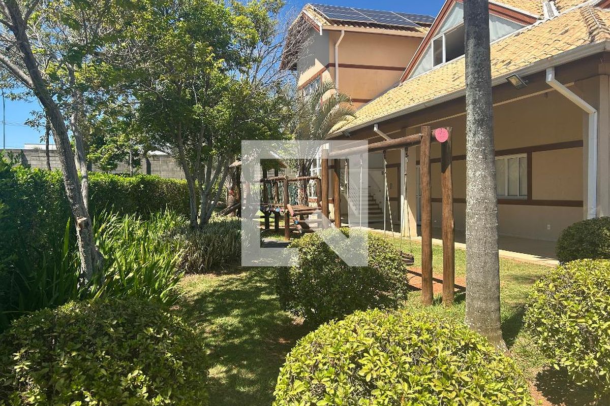Casa à Venda - Swiss Park, 4 Quartos,  252 m2 em , Campinas - sp | SoloBR