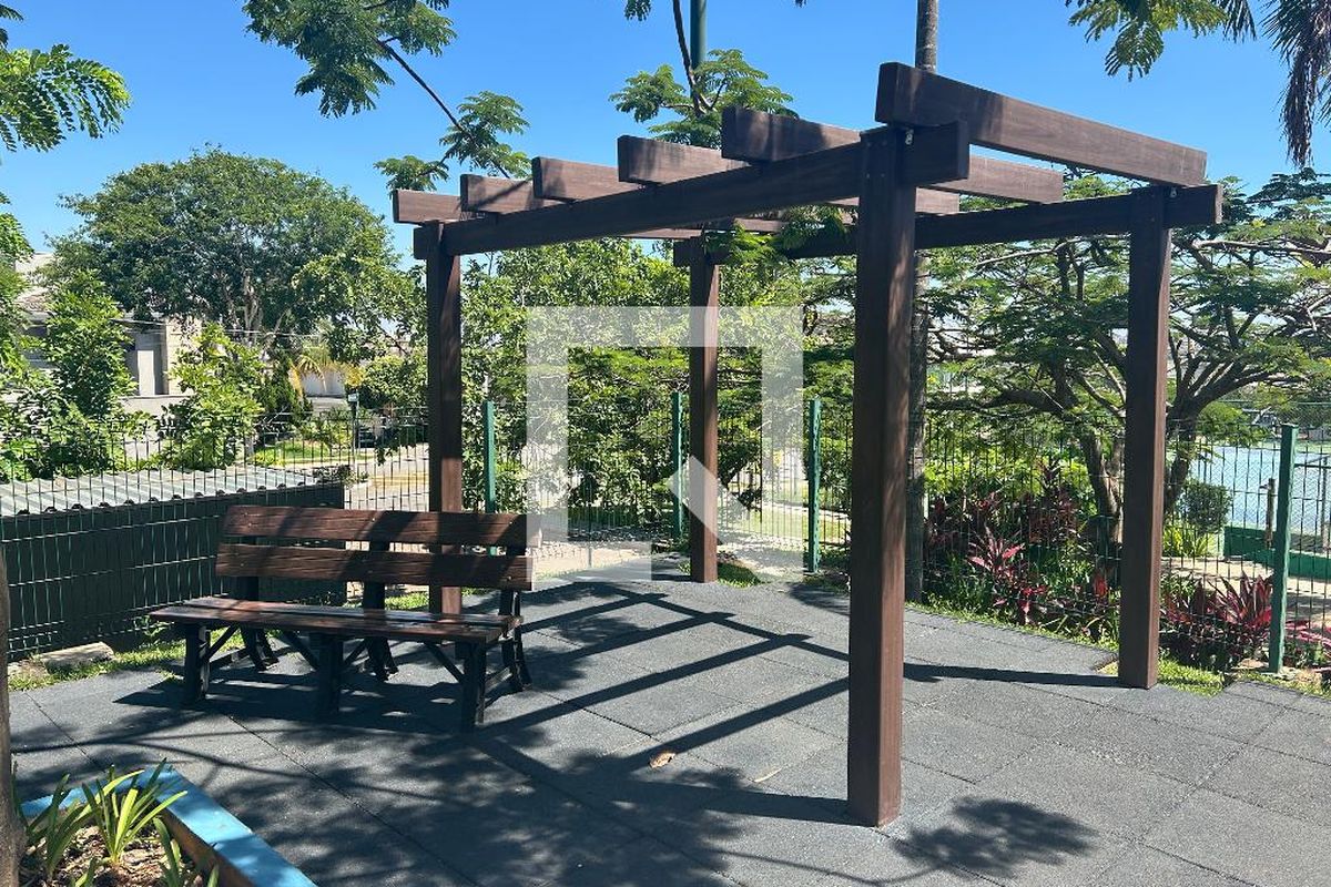 Casa à Venda - Swiss Park, 4 Quartos,  252 m2 em , Campinas - sp | SoloBR