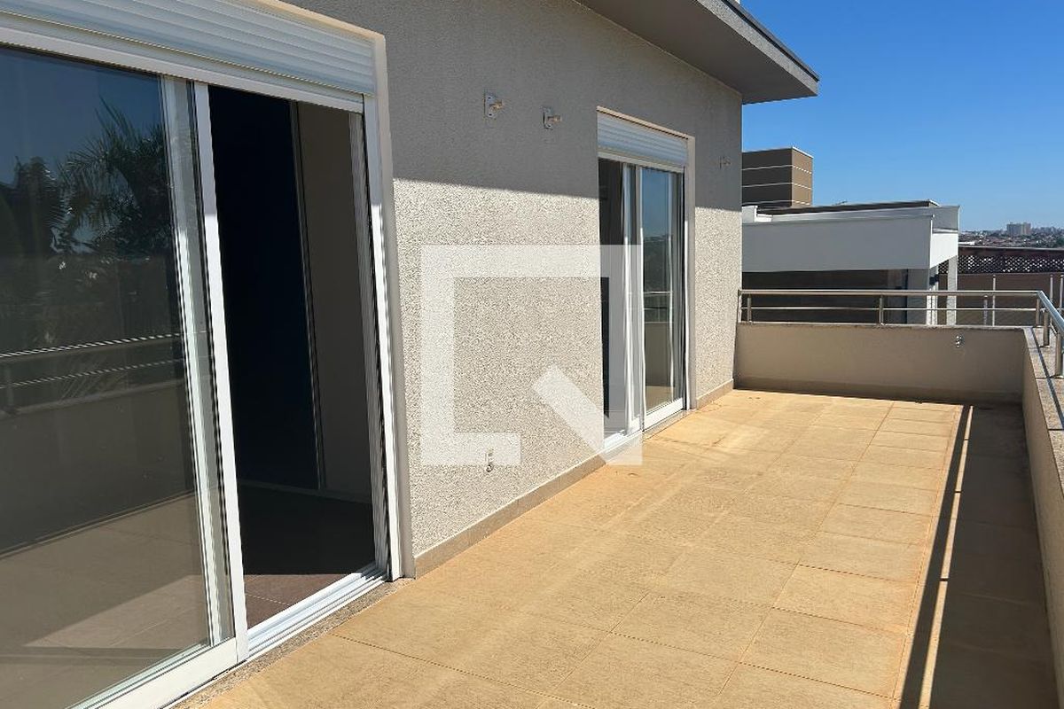Casa à Venda - Swiss Park, 4 Quartos,  252 m2 em , Campinas - sp | SoloBR