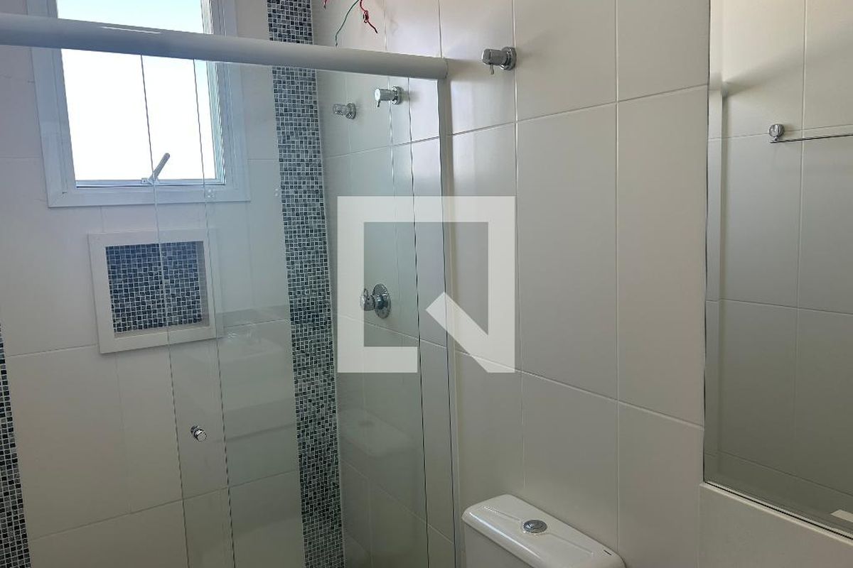 Casa à Venda - Swiss Park, 4 Quartos,  252 m2 em , Campinas - sp | SoloBR