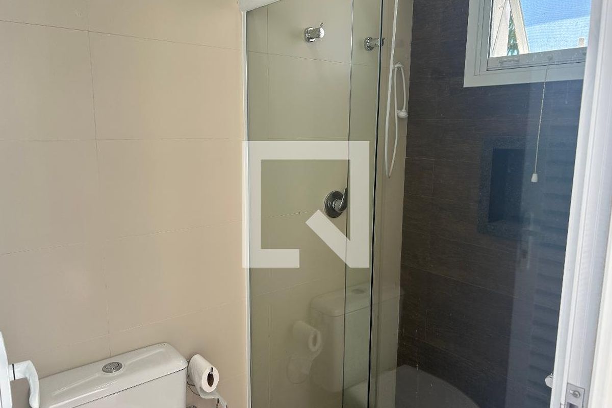 Casa à Venda - Swiss Park, 4 Quartos,  252 m2 em , Campinas - sp | SoloBR