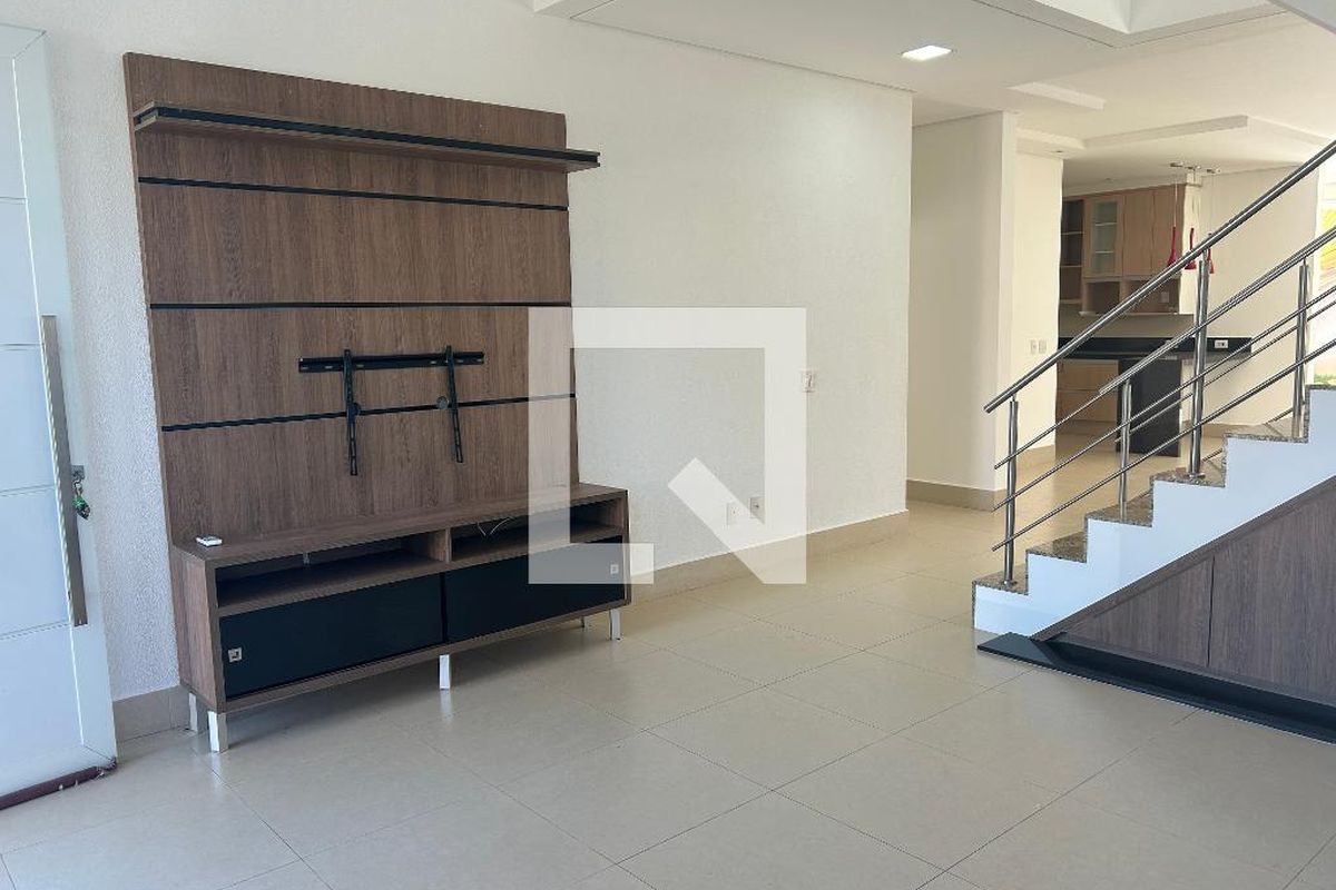 Casa à Venda - Swiss Park, 4 Quartos,  252 m2 em , Campinas - sp | SoloBR