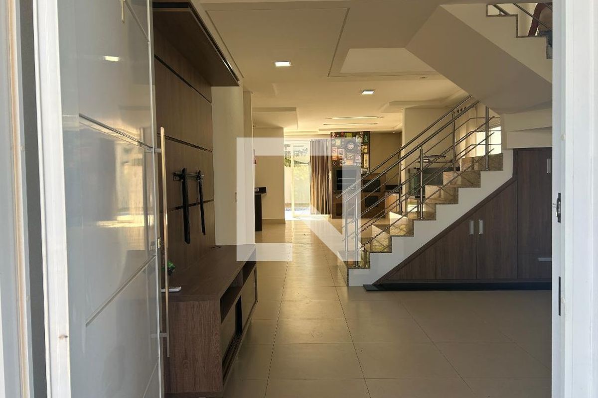 Casa à Venda - Swiss Park, 4 Quartos,  252 m2 em , Campinas - sp | SoloBR