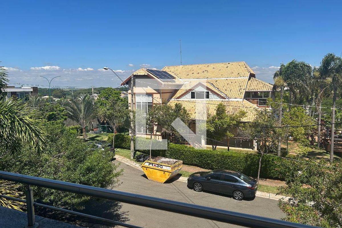 Casa à Venda - Swiss Park, 4 Quartos,  252 m2 em , Campinas - sp | SoloBR
