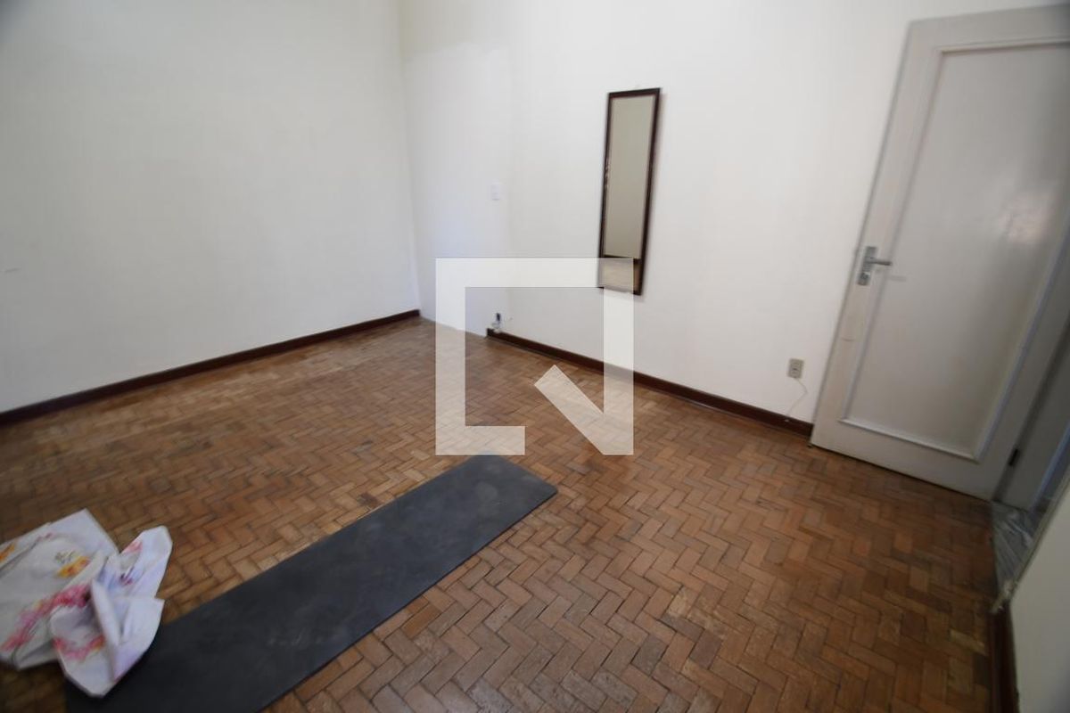 Casa à Venda - Guanabara, 4 Quartos,  260 m2 em , Campinas - sp | SoloBR