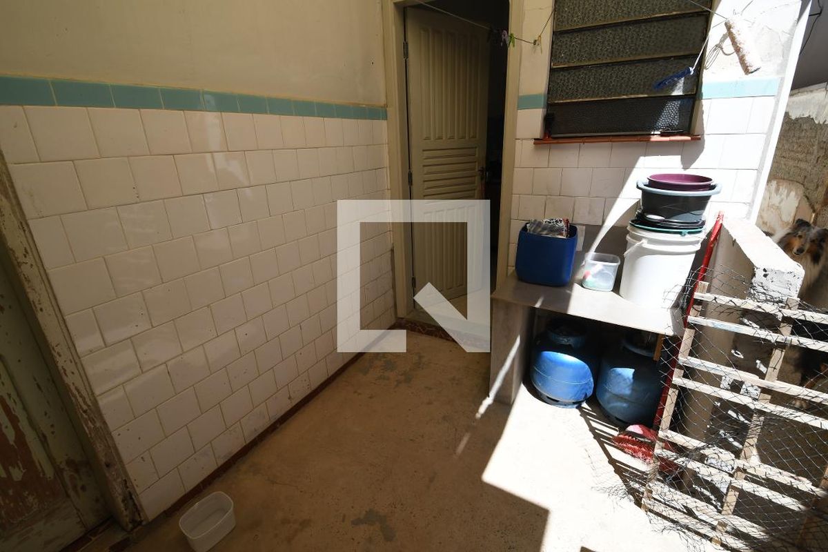 Casa à Venda - Guanabara, 4 Quartos,  260 m2 em , Campinas - sp | SoloBR