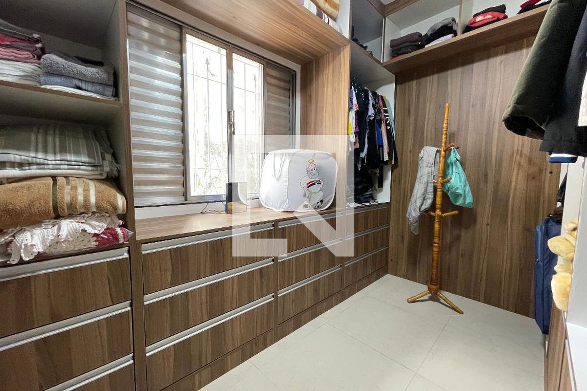 Casa, 4 quartos, 200 m² - Foto 54