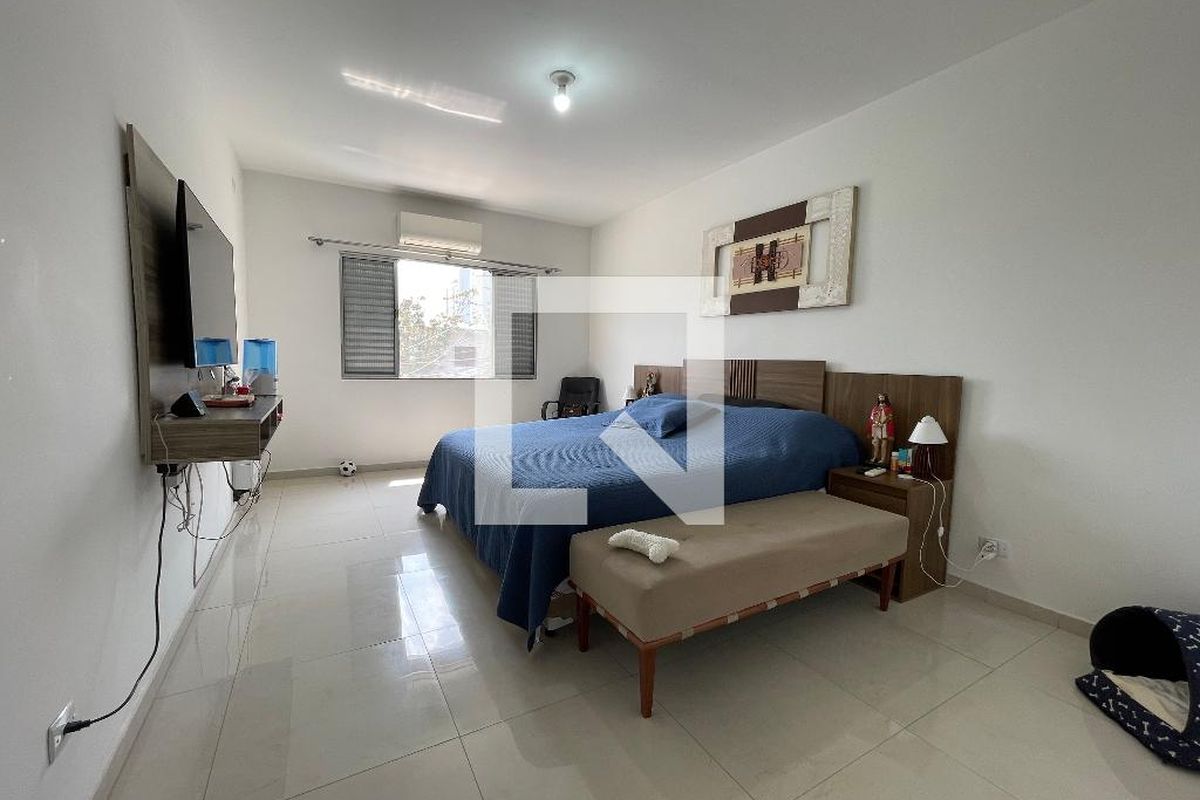 Casa, 4 quartos, 200 m² - Foto 24