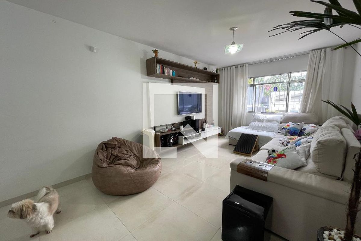 Casa, 4 quartos, 200 m² - Foto 4