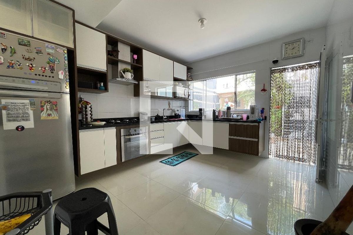 Casa, 4 quartos, 200 m² - Foto 86