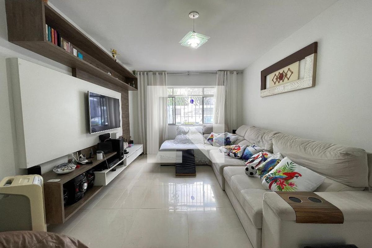 Casa, 4 quartos, 200 m² - Foto 2