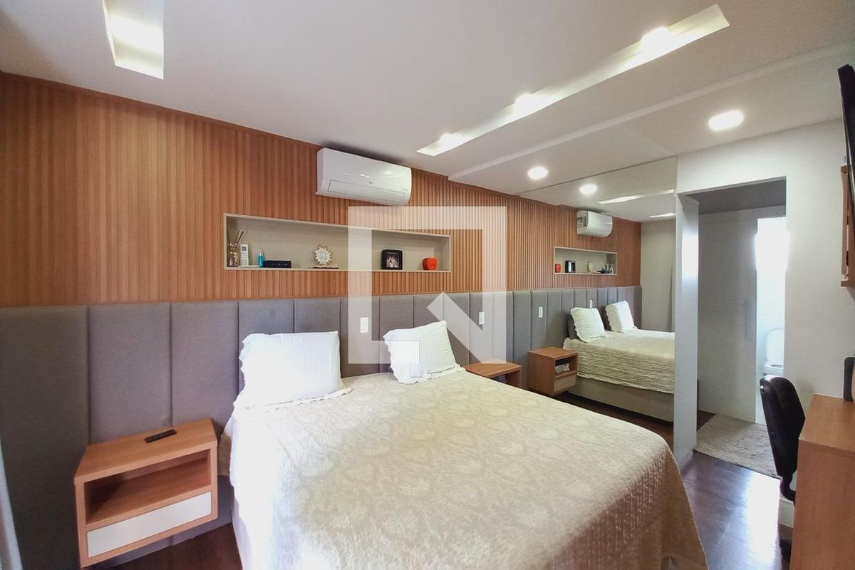 Casa à Venda - Swiss Park, 3 Quartos,  272 m2 em , Campinas - sp | SoloBR
