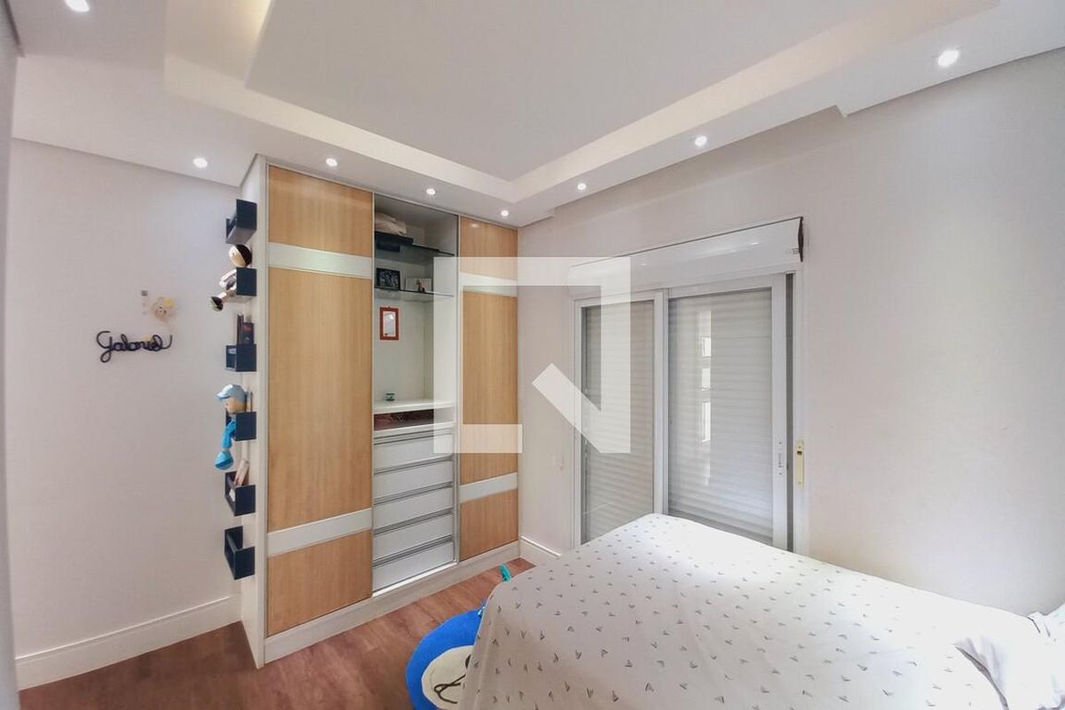 Casa à Venda - Swiss Park, 3 Quartos,  272 m2 em , Campinas - sp | SoloBR