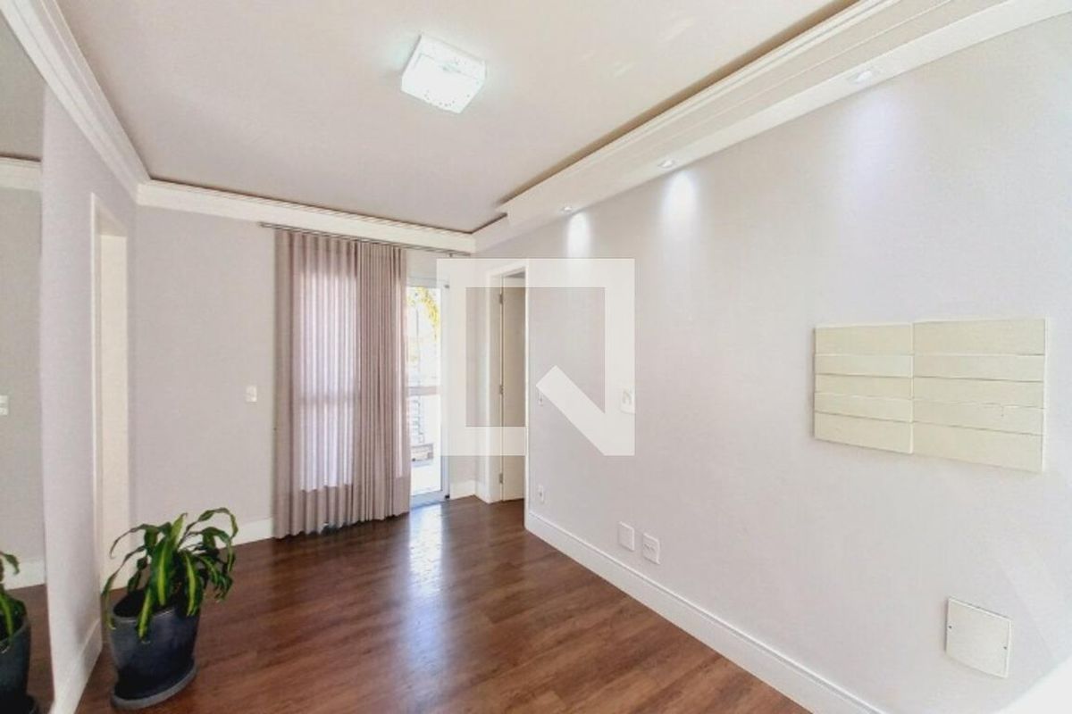 Casa à Venda - Swiss Park, 3 Quartos,  272 m2 em , Campinas - sp | SoloBR